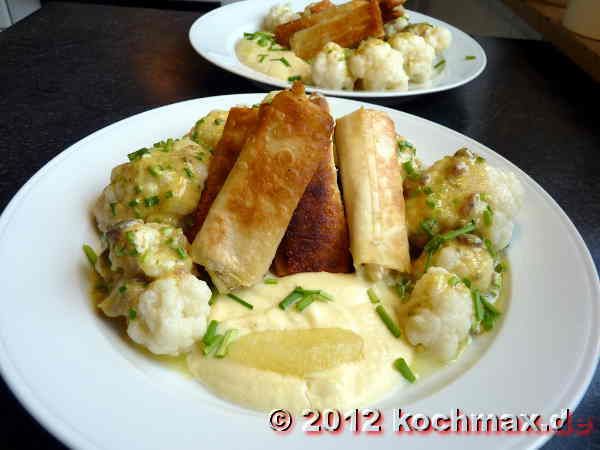 Blumenkohl mit Kapernmayonnaise, Sardellen und gebrat ...