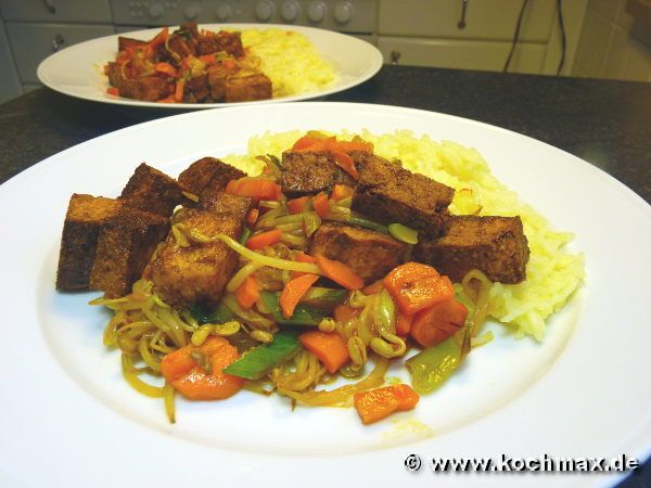 Gemüse-Curry mit Tofu