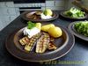 Gebratene Aubergine und Zucchini