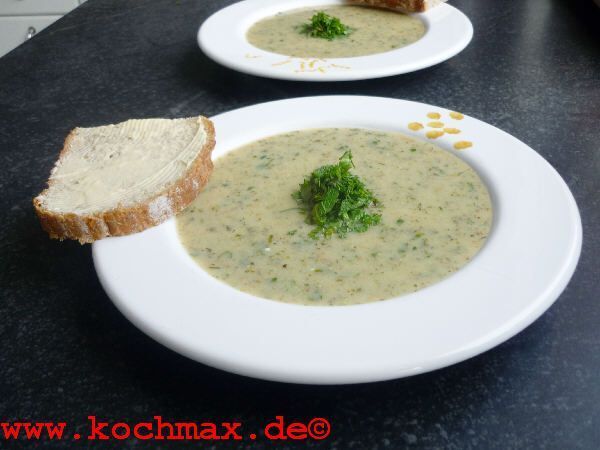 Gebrannte Griessuppe