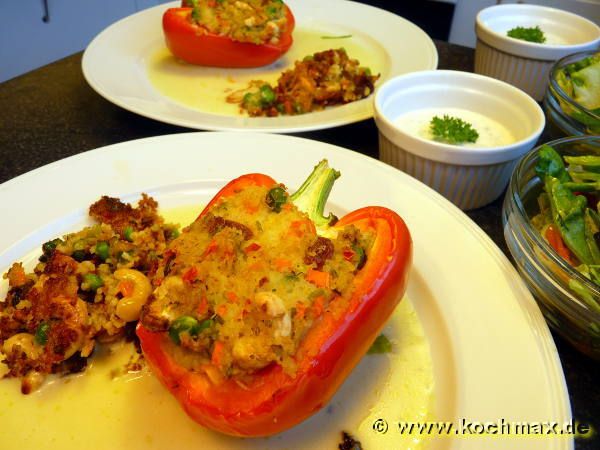 Gefüllte Paprika mit Couscous II