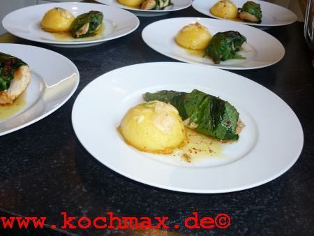 Hähnchenbrust im Bärlauchmantel mit Polenta