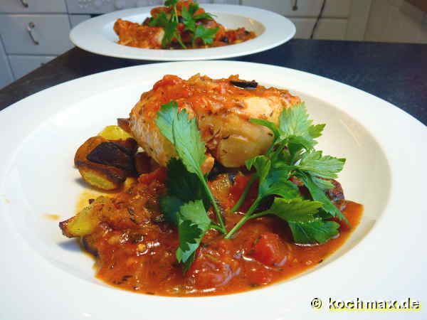 Kabeljaufilet in Tomaten-Lavendel-Sud