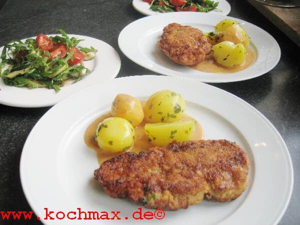 Kalbsschnitzel mit Parmesankruste