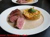 Glasiertes Kaninchenfilet mit Karotten-Korianderstampf
