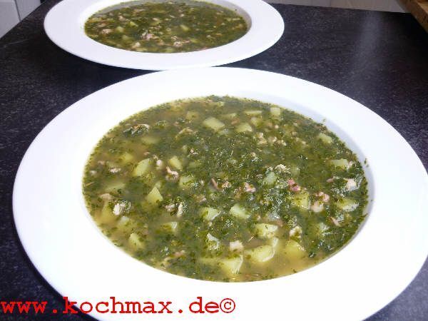 Kartoffel-Spinat-Suppe mit Speck