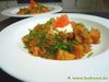 Kartoffelgulasch mit Frühlingszwiebeln