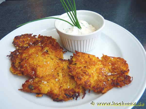 Kartoffelpuffer mit Schnittlauchquark