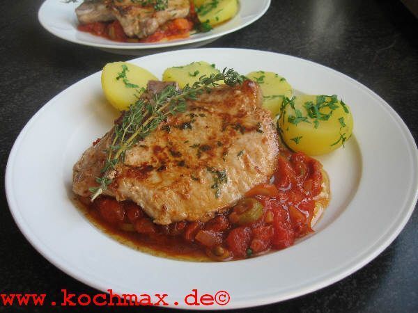 Koteletts mit Tomatensauce