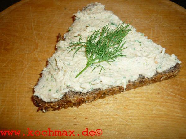 Lachs-Rillettes in der Terrine