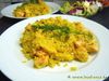 Lachswürfel mit Curryreis
