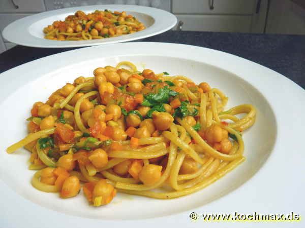 Linguine mit Kichererbsen-Sauce