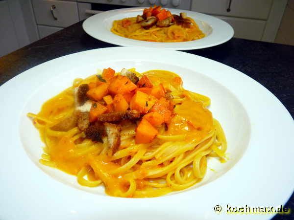 Linguine mit Kürbisschaum