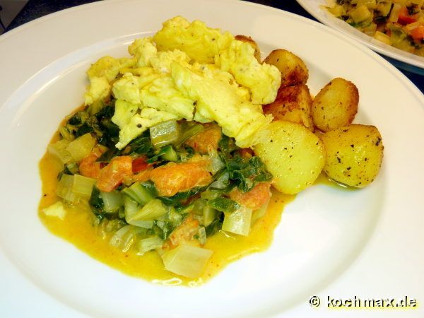 Mangold mit Bratkartoffeln und Rührei