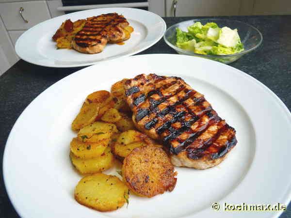 Marinierte Grillsteaks