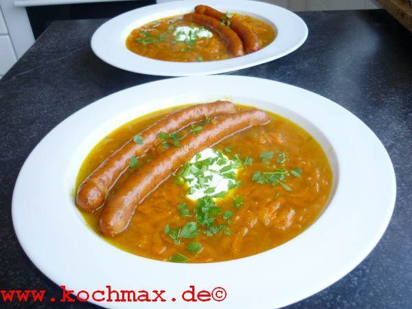 Möhrensuppe mit Sesam