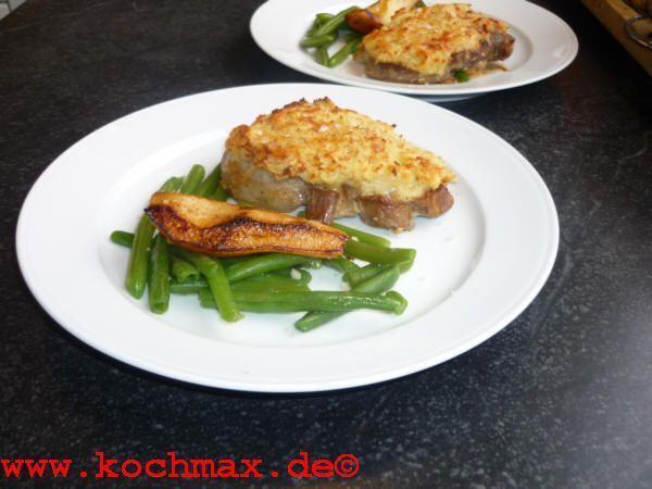 Nackensteaks mit Kartoffelkruste