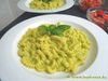 Nudeln mit Zucchinicreme und Safran