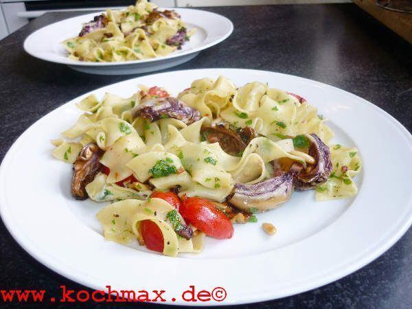 Pappardelle mit gegrilltem Spargel