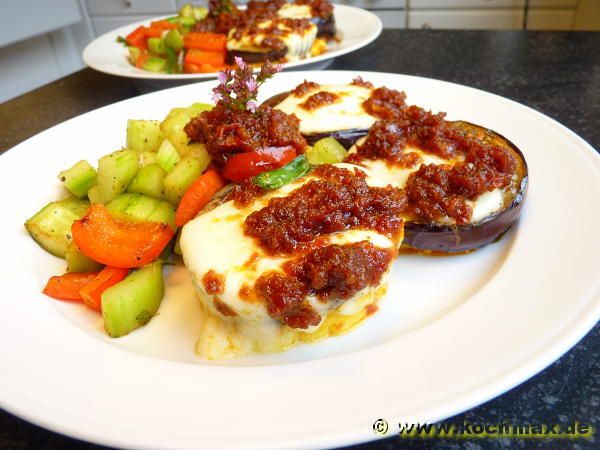 Polenta mit gebratenen Auberginen