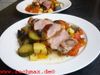 Frische pürierte Erbsensuppe mit Lachs