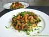 Reisbandnudeln mit Tofu und Spinat