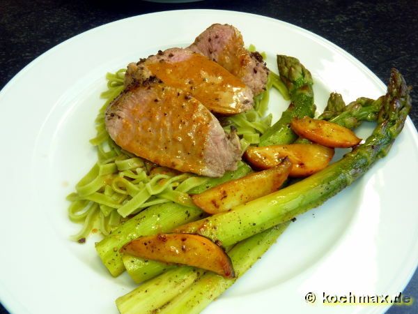 Schweinefilet mit Calvados-Cidre-Apfelsoße