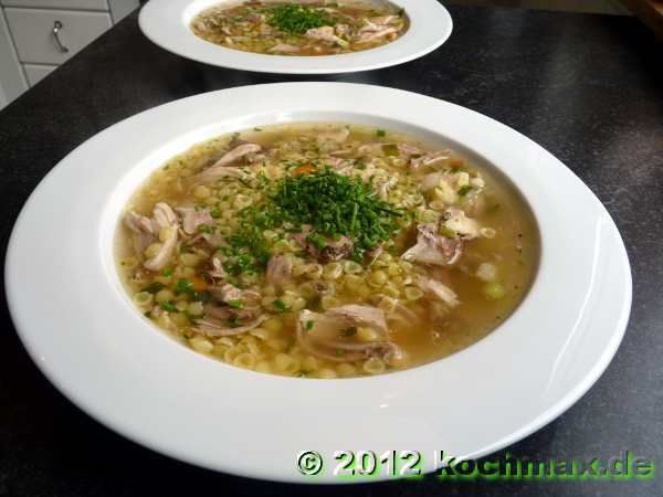 Schnelle Nudelsuppe