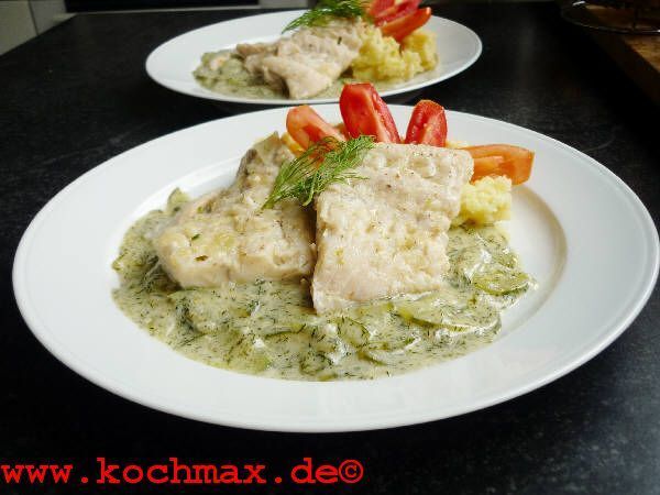 Gedünsteter Seelachs mit Gurkensauce