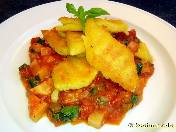 Polenta-Rauten mit Selleriesauce