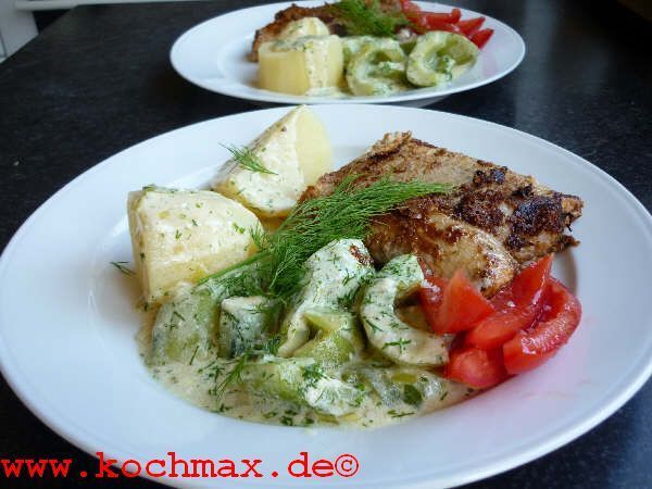 Sesam-Fisch mit Gurken-Dill-Gemüse