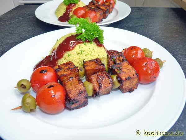 Tomaten-Tofu-Spieße